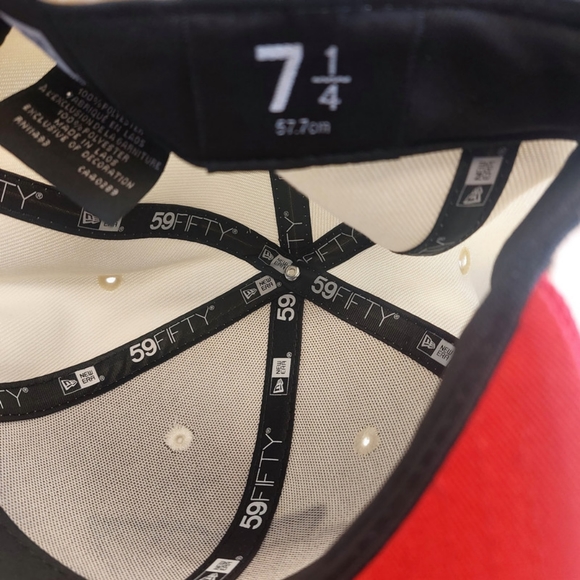 59Fifty New Era Size 7 1/4 Kansas City Chiefs Fitted Hat On Field Cap - Picture 7 of 7